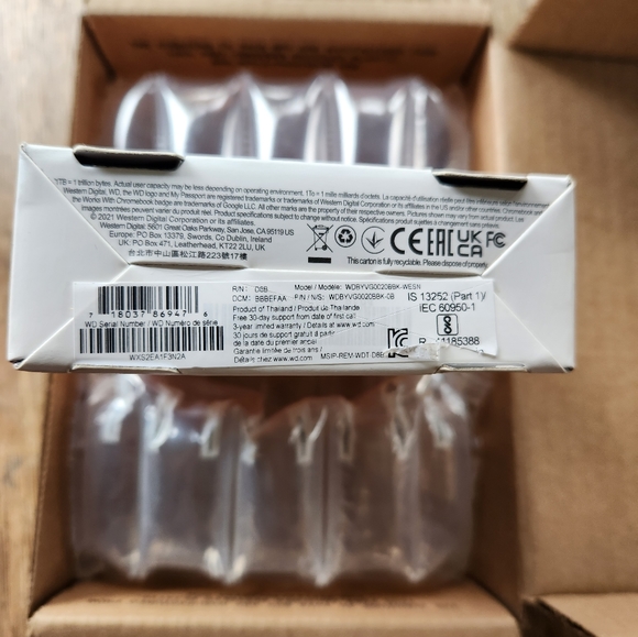 Western Digital My Passport 2tb hard drive portable black nwt - Picture 6 of 6